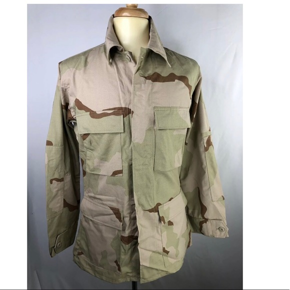 U S Military Jackets & Blazers - U S Military Combat Coat Womens S Desert Camo EUC